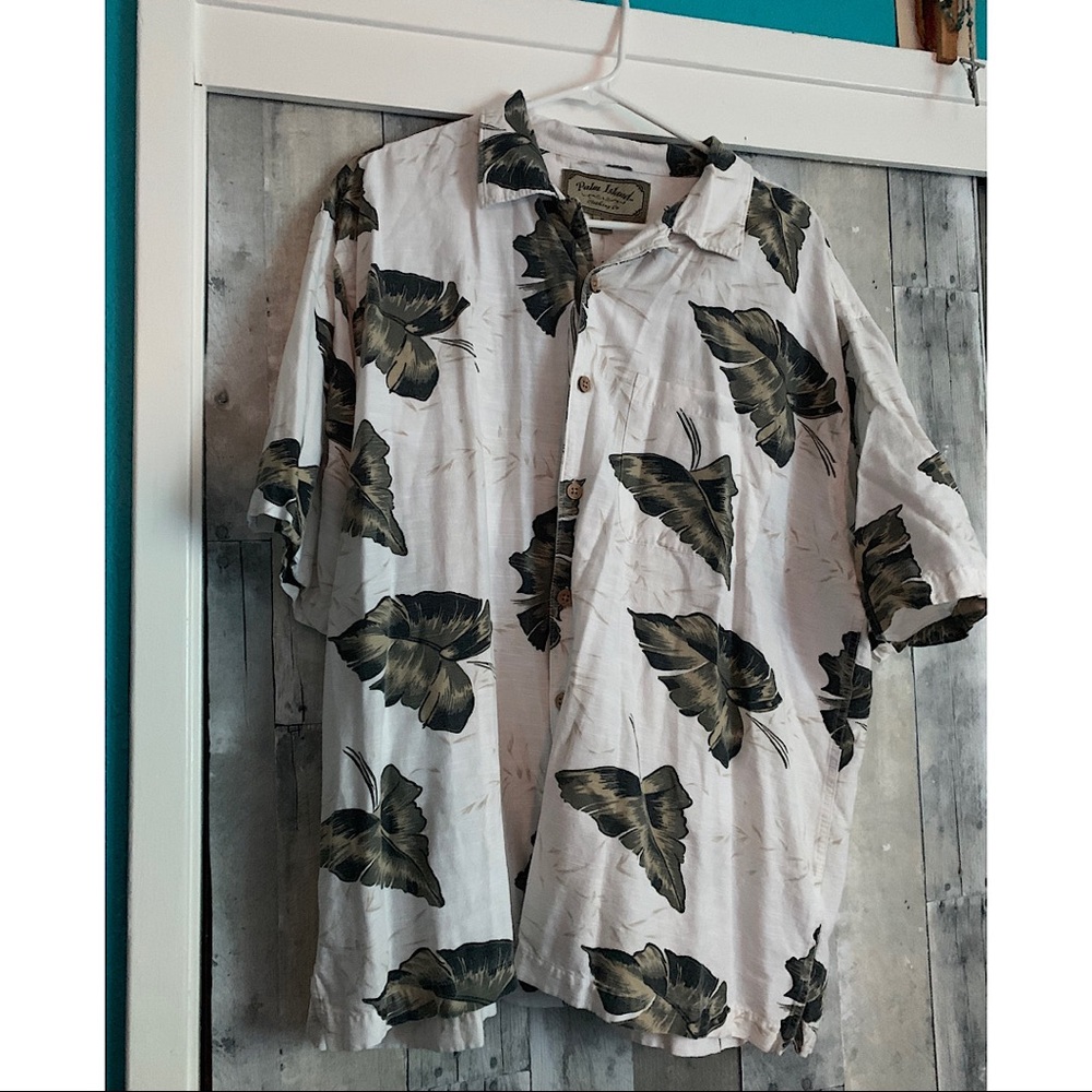 Palm Island Button Up